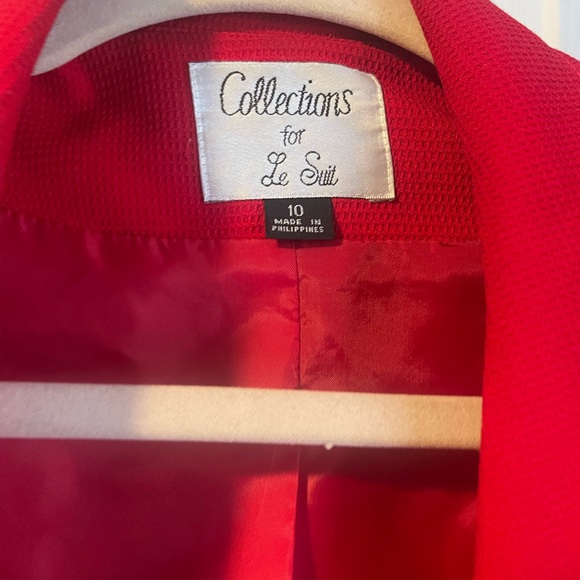 Collections for Le Suit Red boxy cropped blazer women’s size 10 - Picture 3 of 5